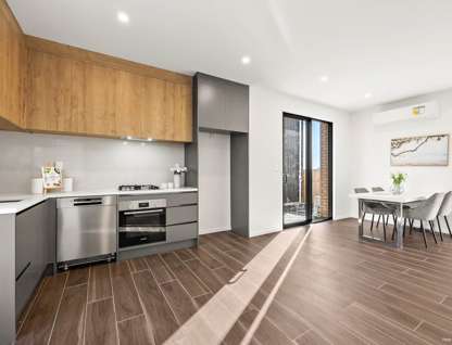 36 Puwha Street, Massey, Waitakere City, Auckland, 3房, 3浴, 独立屋