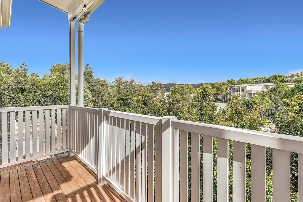 Upper Coomera 3બેડરૂમ Modern Low-Maintenance Townhouse in Prime Upper Coomera Location