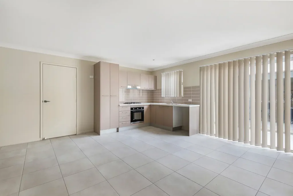 Capalaba - One Bedroom Private Lowset Living