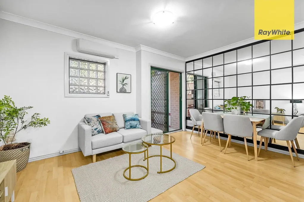 Parramatta 2房 宁静安全社区 3卧联排别墅 现代布局Cross通风 低维护生活 LAST CHANCE, AUCTION THIS SATURDAY 6th, MUST BE SOLD