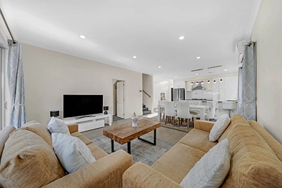 135 Flat Bush School Road, Flat Bush, Manukau City, 6 Bedrooms, 3 Bathrooms, House