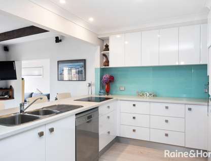 235 Mitchell Parade, Mollymook Beach, NSW 2539, 3 Bedrooms, 3 Bathrooms, House