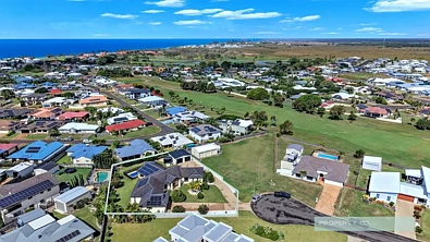Coral Cove 5 Slaapkamer DO NOT DELAY, THIS PROPERTY IS PRICED TO GO !