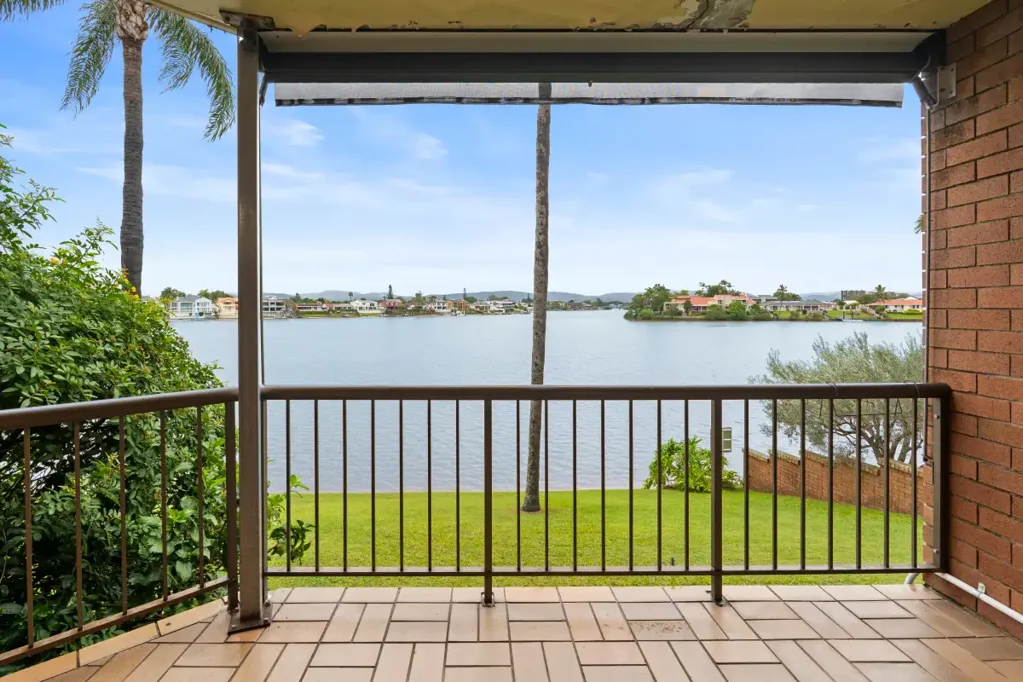 Waterfront Living Meets Everyday Convenience