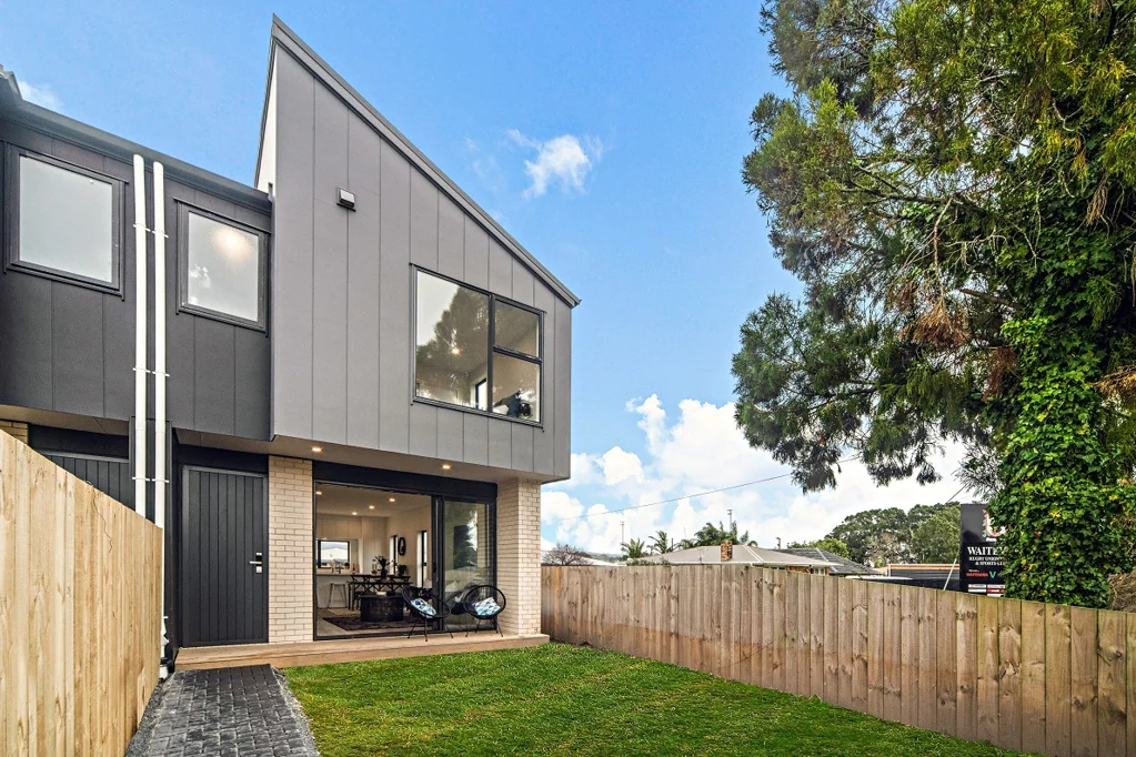 Brand New 3 bedroom 2 bathroom spacious townhouse