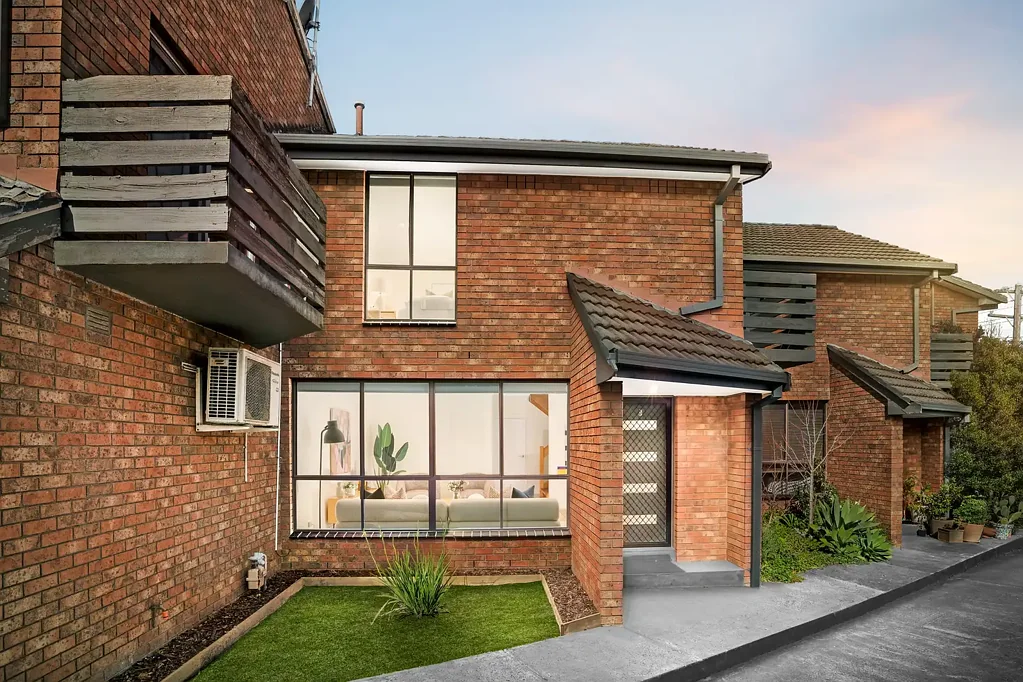 Oakleigh East 3બેડરૂમ Light-Filled Living with Lifestyle at Your Doorstep