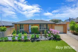 67 Banks Drive, St Clair