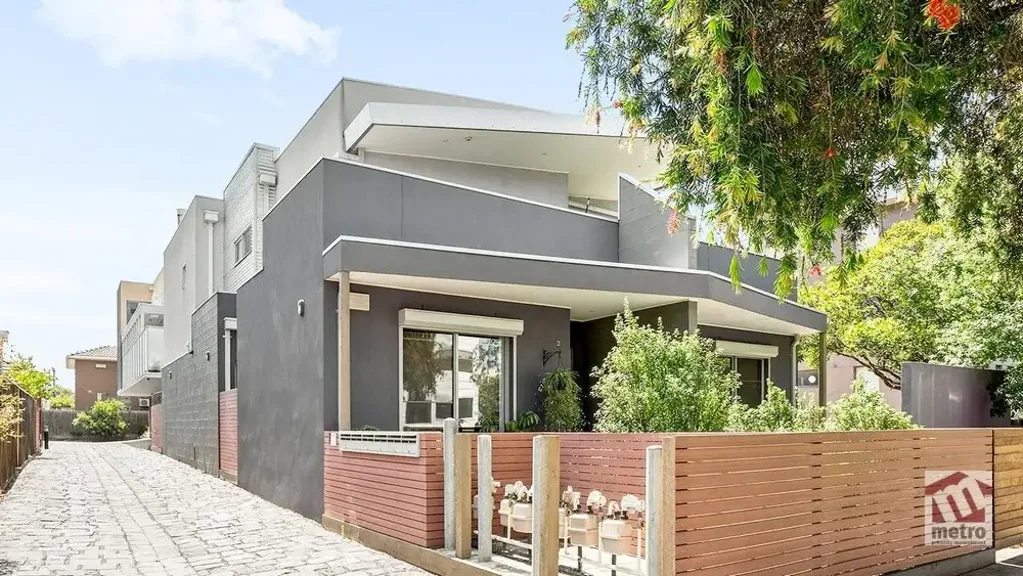 HIDDEN HAVEN CLOSE TO CBD!