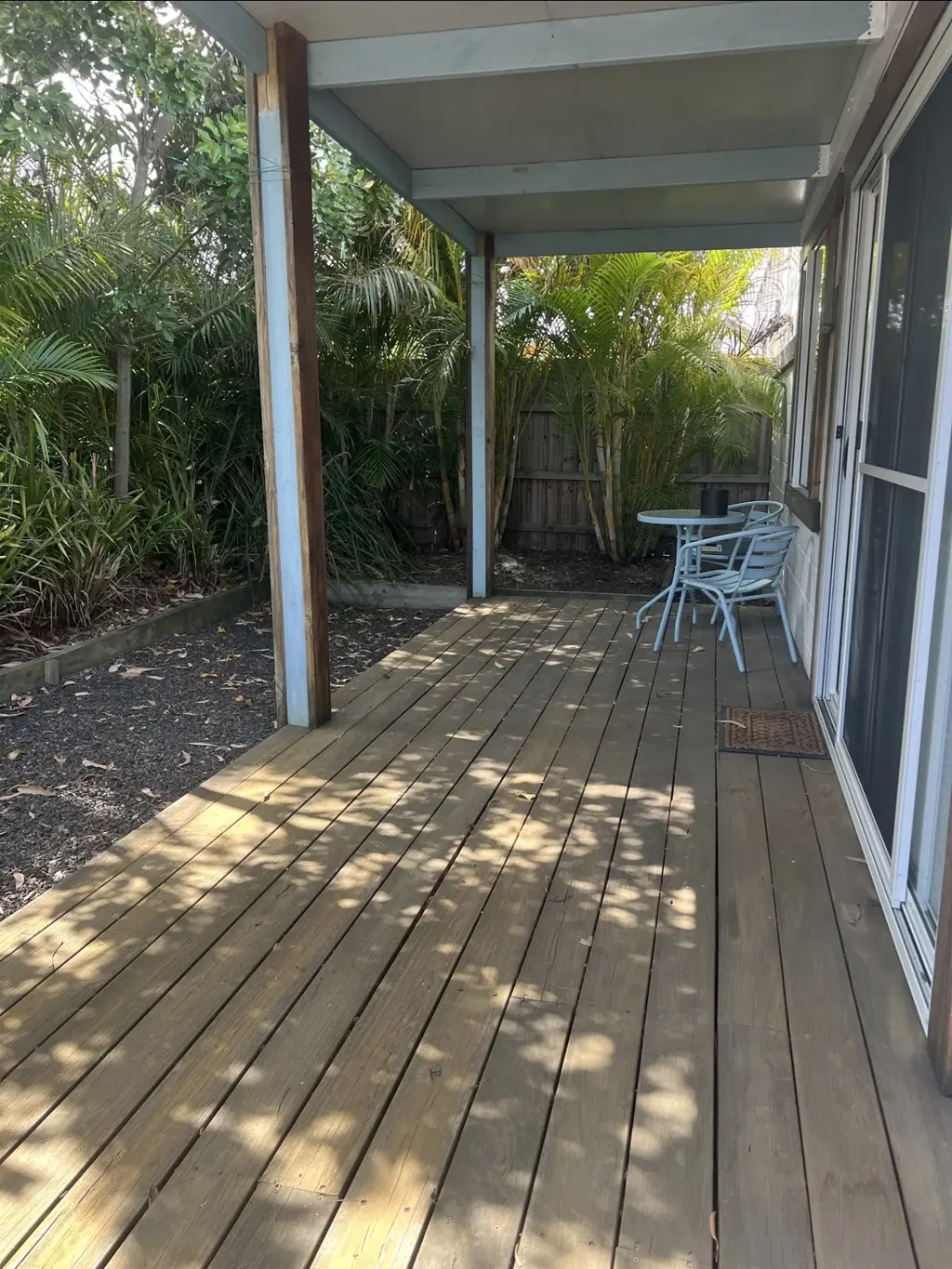 Fully Furnished 1.5 bedroom apartment for rent - includes power and water