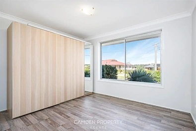 3 Blackbutt Place, The Oaks, NSW 2570, 3房, 1浴, House