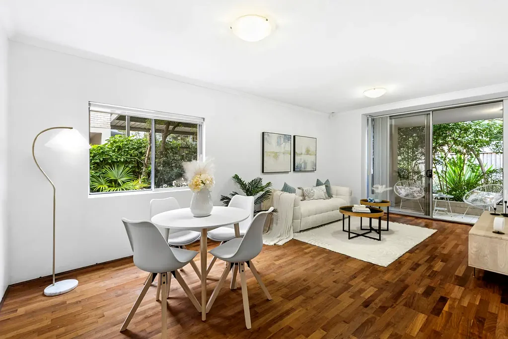 Dee Why 2ห้องนอน Modern coastal retreat with courtyard charm