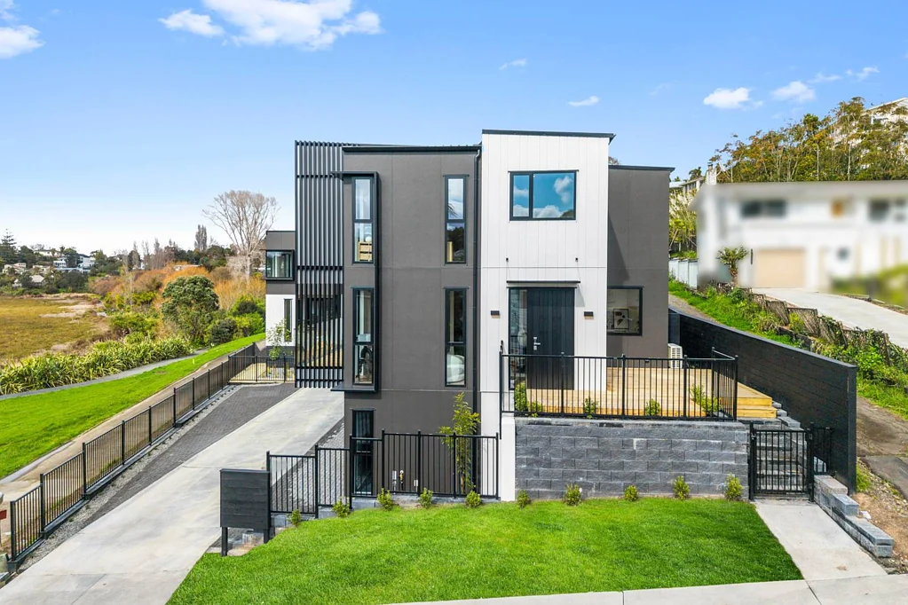 33A St Peters Street, Northcote, North Shore City, Auckland