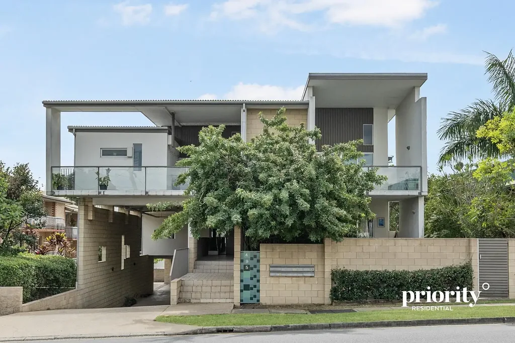 Modern, Spacious Apartment in Prime Chermside Location