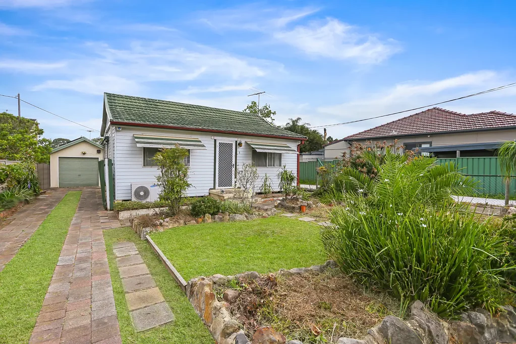 3 McCoy Street, Toongabbie, NSW 2146