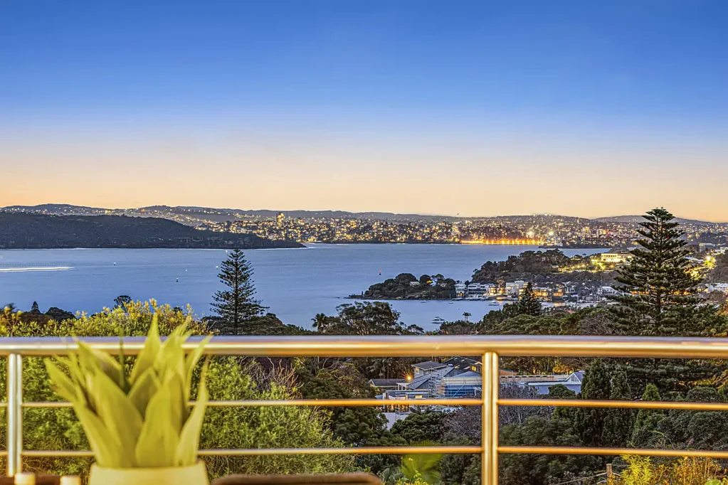 Vaucluse 4房  Luxurious Family Sanctuary with Spectacular North Facing Harbour Views