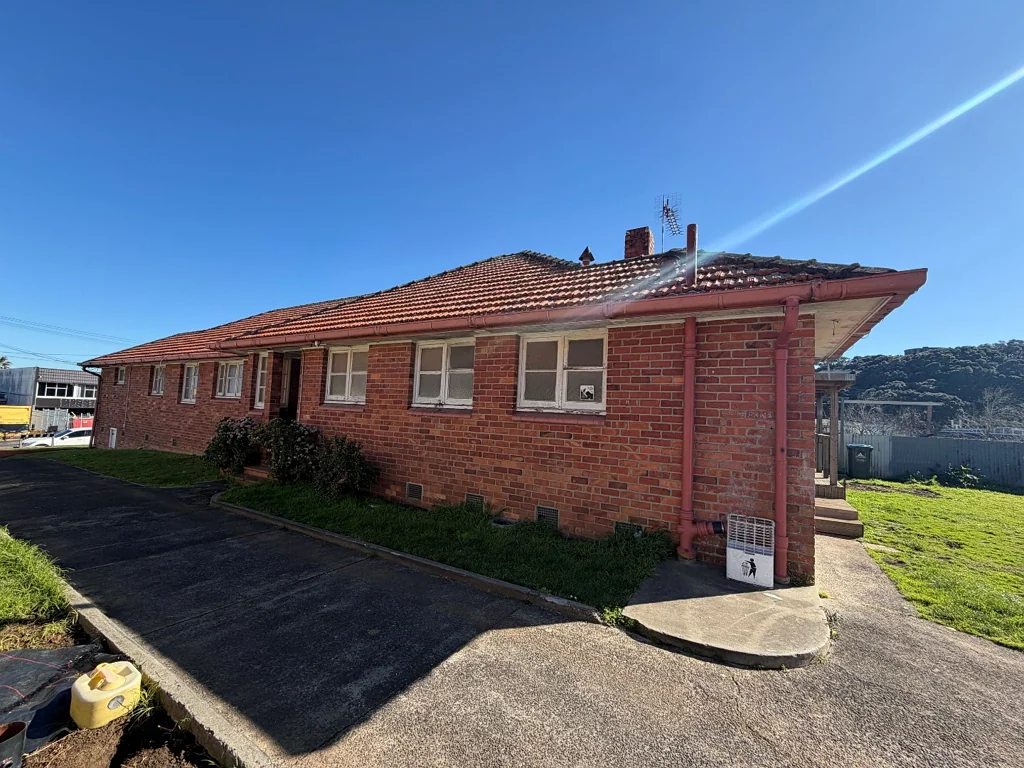 Freshly Renovated 2-Bedroom Home – Ready to Move In!