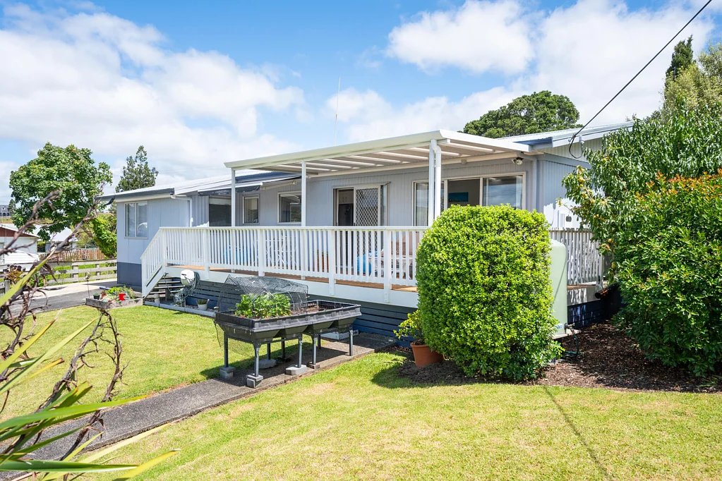 Hikurangi 3침실 Light-filled living - ready to move in