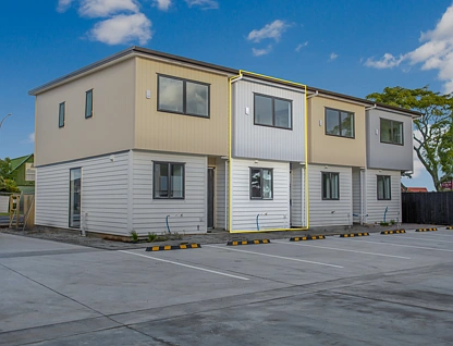 2/103 Botany Road, Botany Downs, Manukau City, 2 phòng ngủ, 2 phòng tắm, House