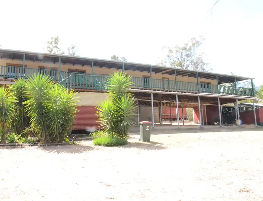 46 Tanduringie Drive, Nanango, QLD 4615, 5 slaapkamers, 1 badkamers, House