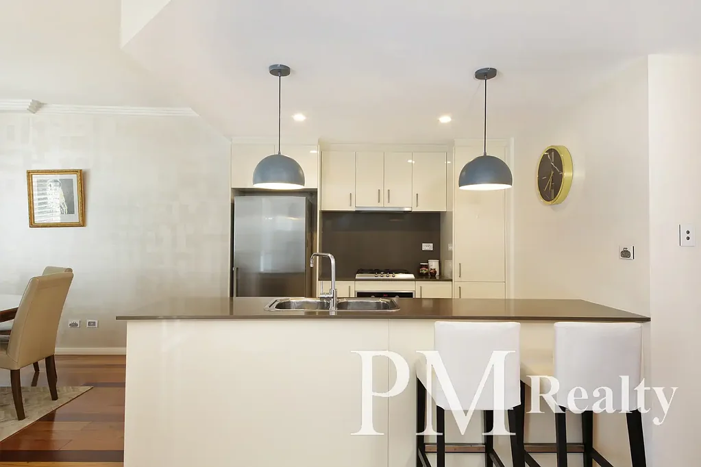 Fully Furnished Sub-Penthouse in Prime Location