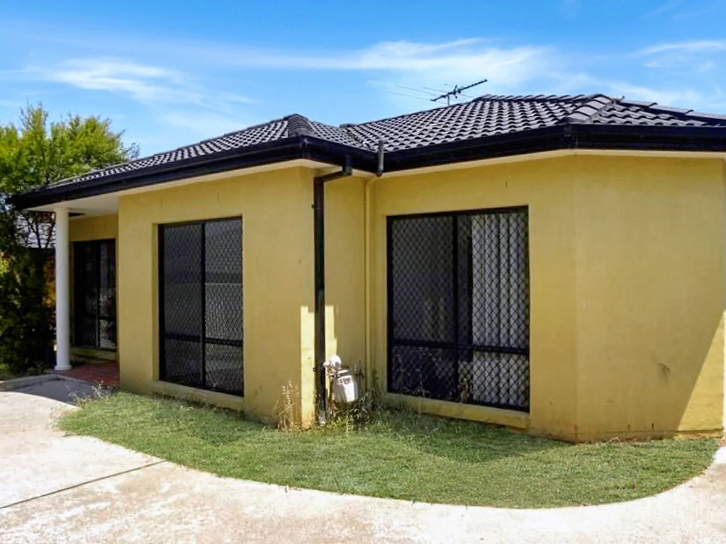 Private & Spacious Villa in Convenient Location