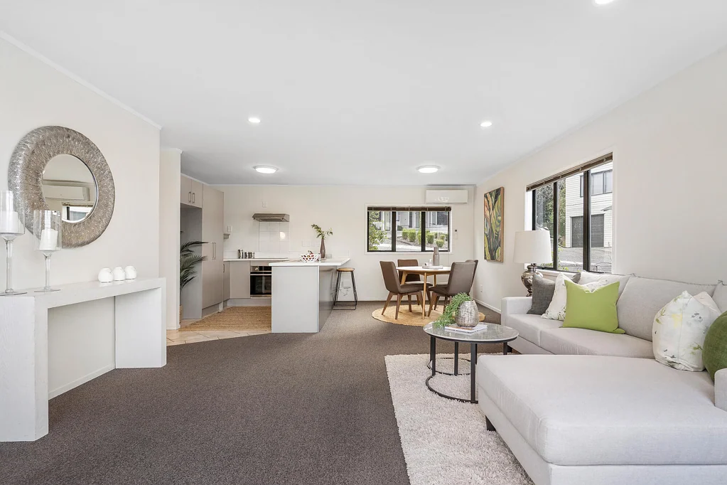 Birkdale 3બેડરૂમ A Standout End Position with Space to Match