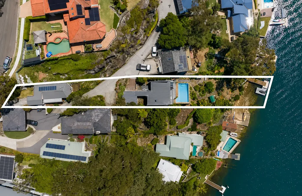 Grays Point 5房 Grays Point深水滨 enclave 15m frontage 私人码头 奢华泳池 精致厨电 悠然水景 North Facing Deep Waterfront