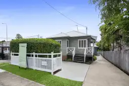 15 Fisher Avenue, Southport