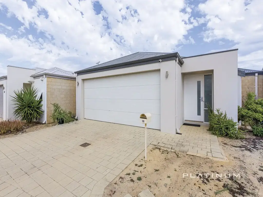 16/6 Chipping Crescent, Butler, WA 6036