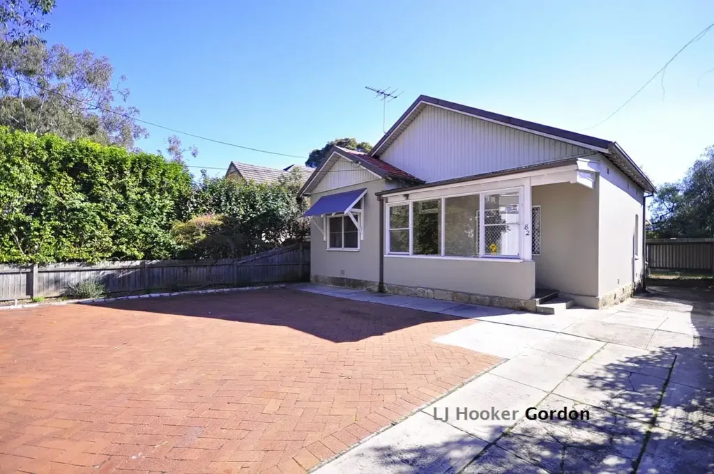 Full Brick House - Renovated in Convenient Location