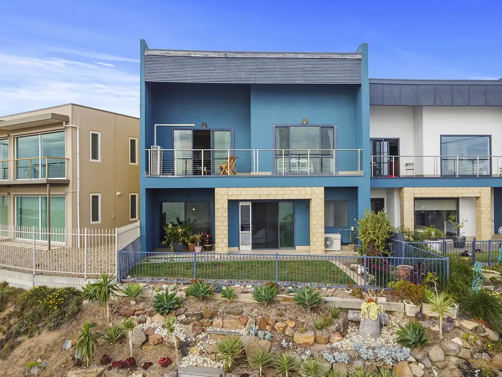 Beautiful home with stunning views