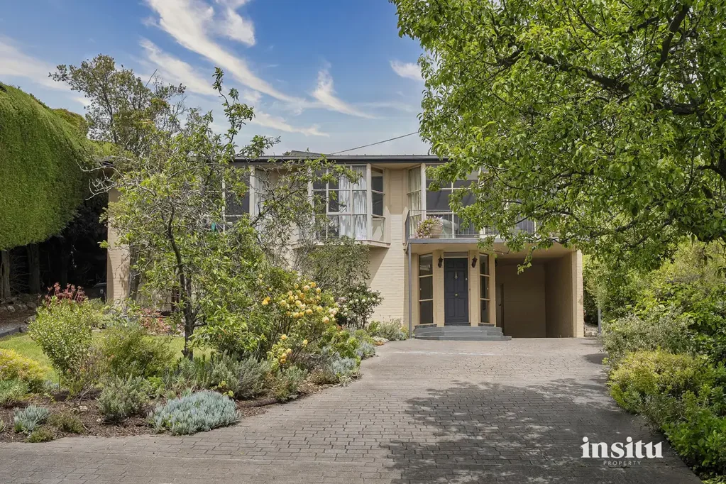 Sandy Bay 4ਬੈੱਡਰੂਮ Private, Sun-Filled Family Sanctuary with Space, Warmth and Potential