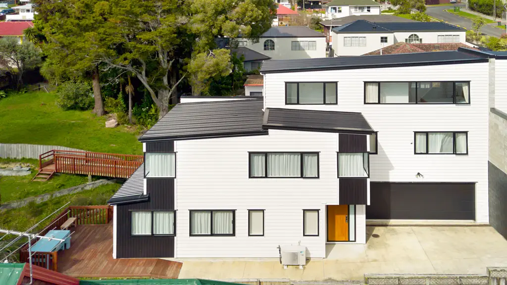 Blockhouse Bay 5房  Contemporary and Versatile Family Living
