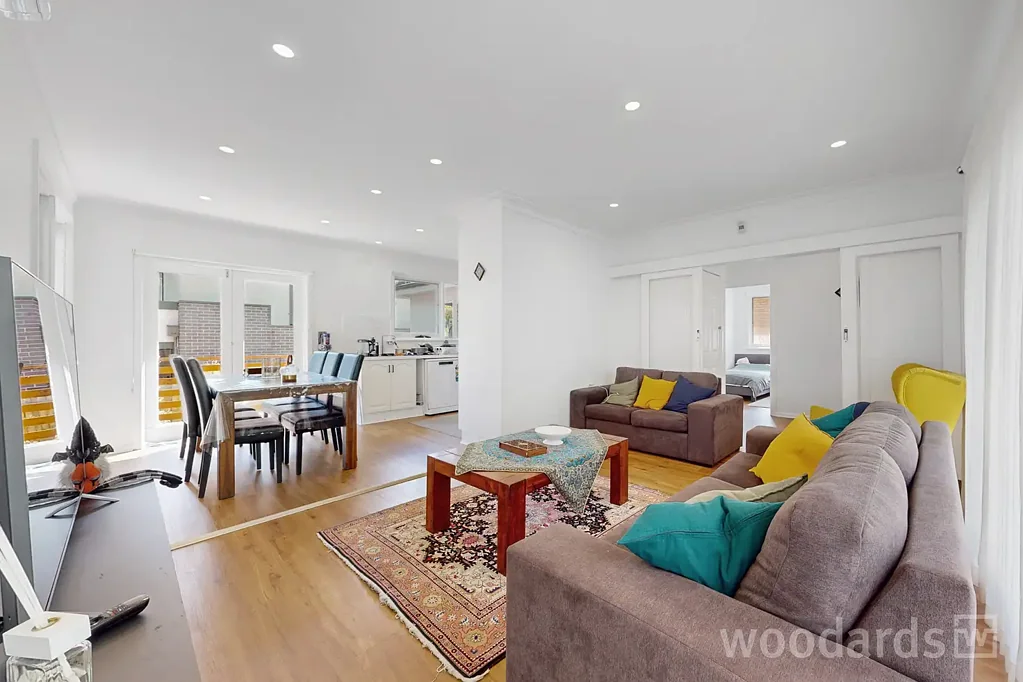 Bright, Effortless Living in this Prized Pocket of Templestowe Lower