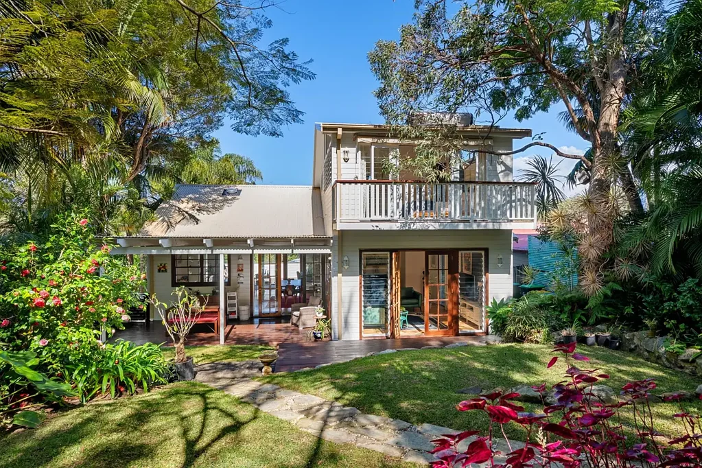 Avalon Beach 3कमरा Beach house charm in the heart of Avalon