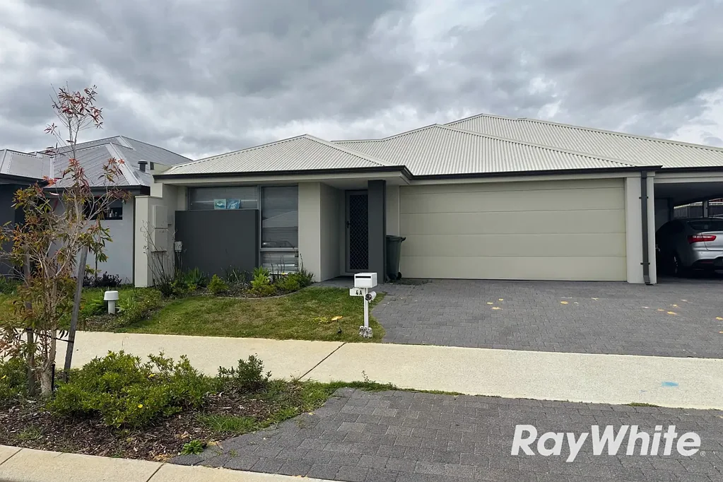 Modern 3-Bedroom, 2-Bathroom Home - Low Maintenance Living!
