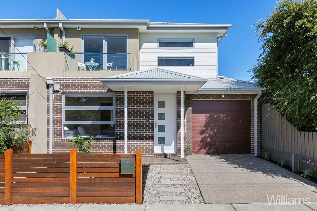 29 Elizabeth Street, Newport, VIC 3015