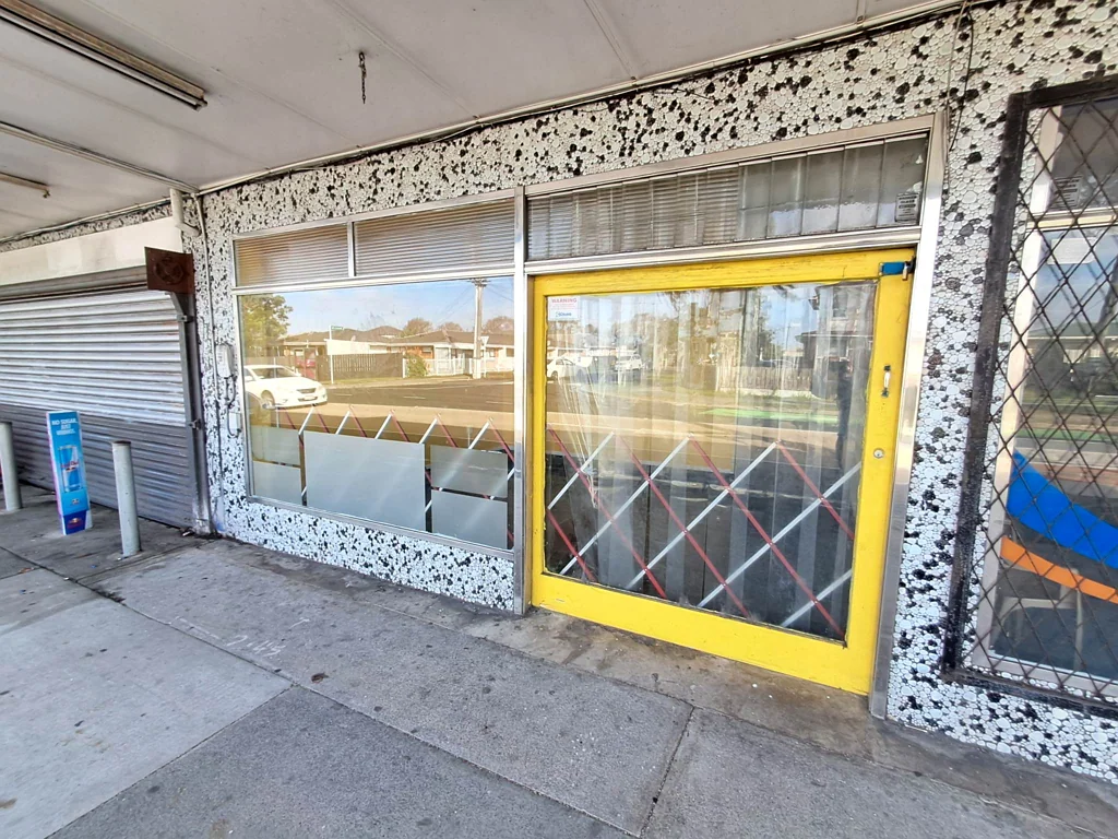 Papatoetoe   70M² RETAIL SPACE ON PUHINUI ROAD