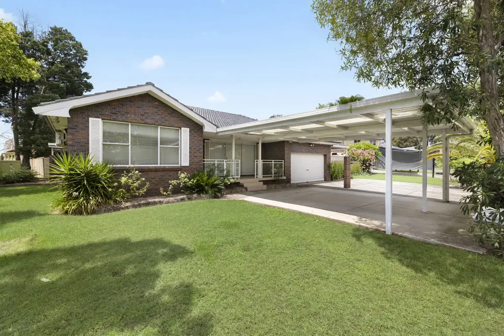 Chipping Norton 3Zimmer 680 sqm , Corner Position in a Cul-de-sac location