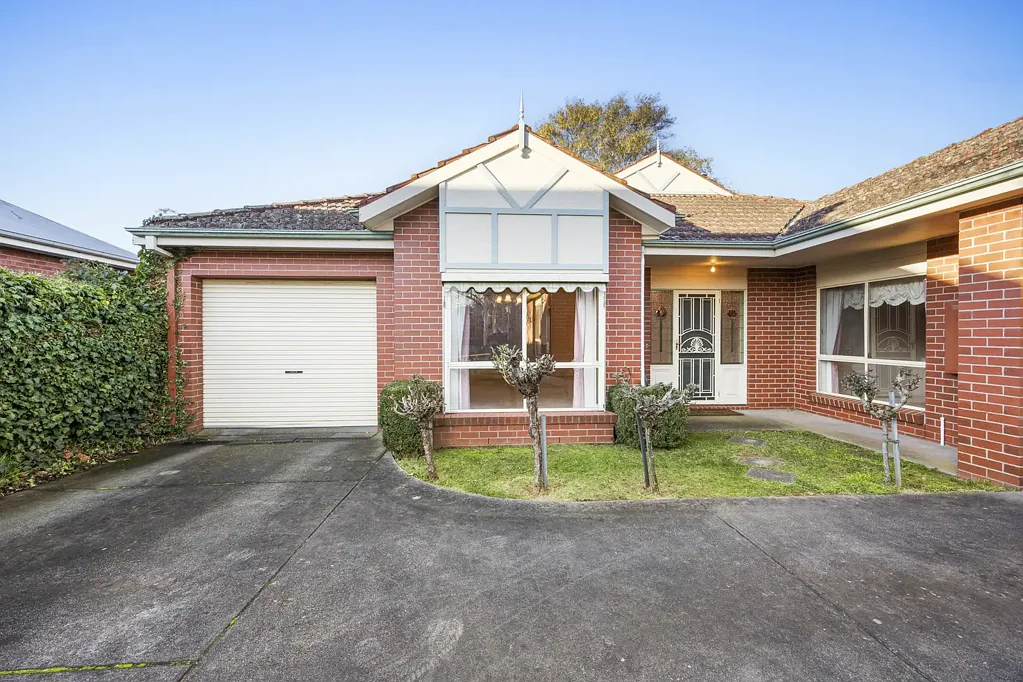 Lake Wendouree 2Phòng ngủ Private, Spacious & Perfectly Positioned Near Lake Wendouree