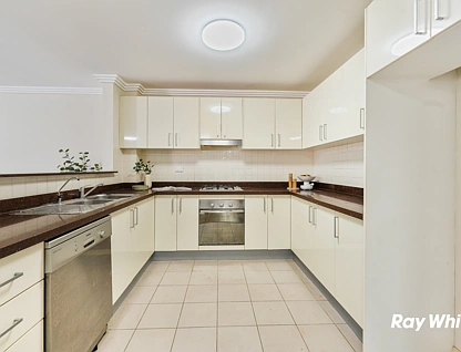 65/12-18 Hume Avenue, Castle Hill, The Hills, 2 Kuwarto, 2 Banyo, Apartment