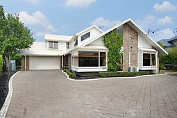 4 Munro Place, Flagstaff