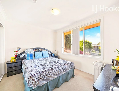 93 Sweethaven Rd, Edensor Park, NSW 2176, 9 રૂમ, 3 બાથરૂમ, House