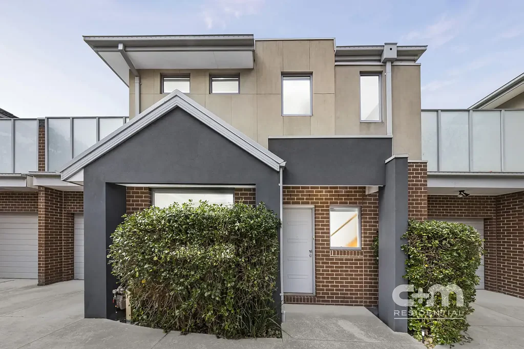 2/1 Blucher Street, Glenroy, VIC 3046