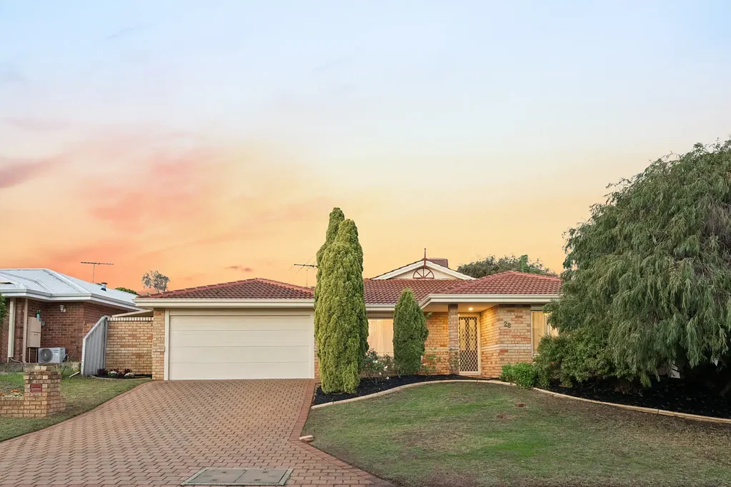 SPACIOUS LIVING IN THE HEART OF KINROSS