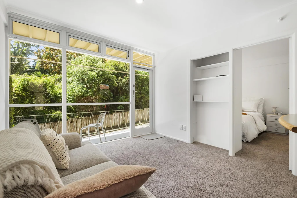Devonport 1 Bedroom Beachside Without Breaking the Bank