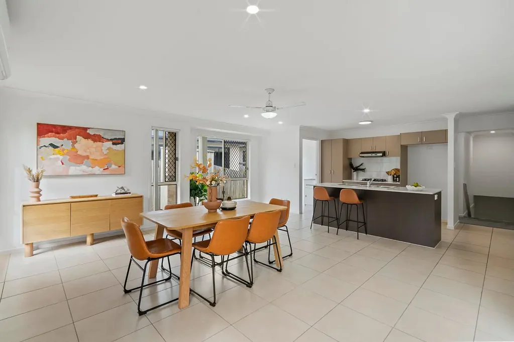 Waterford 4Kwarto Elevated Family Living with Fresh Modern Updates & Room to Grow
