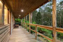 35A Mountain Road, Cockatoo