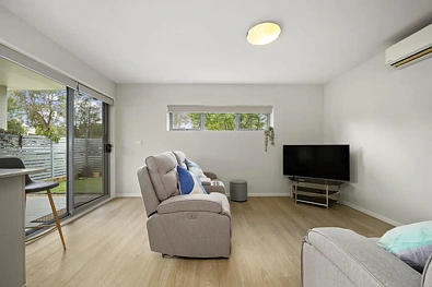 10/4 Thadoona Street, Crace, ACT 2911, 2 Bedrooms, 2 Bathrooms, Apartment
