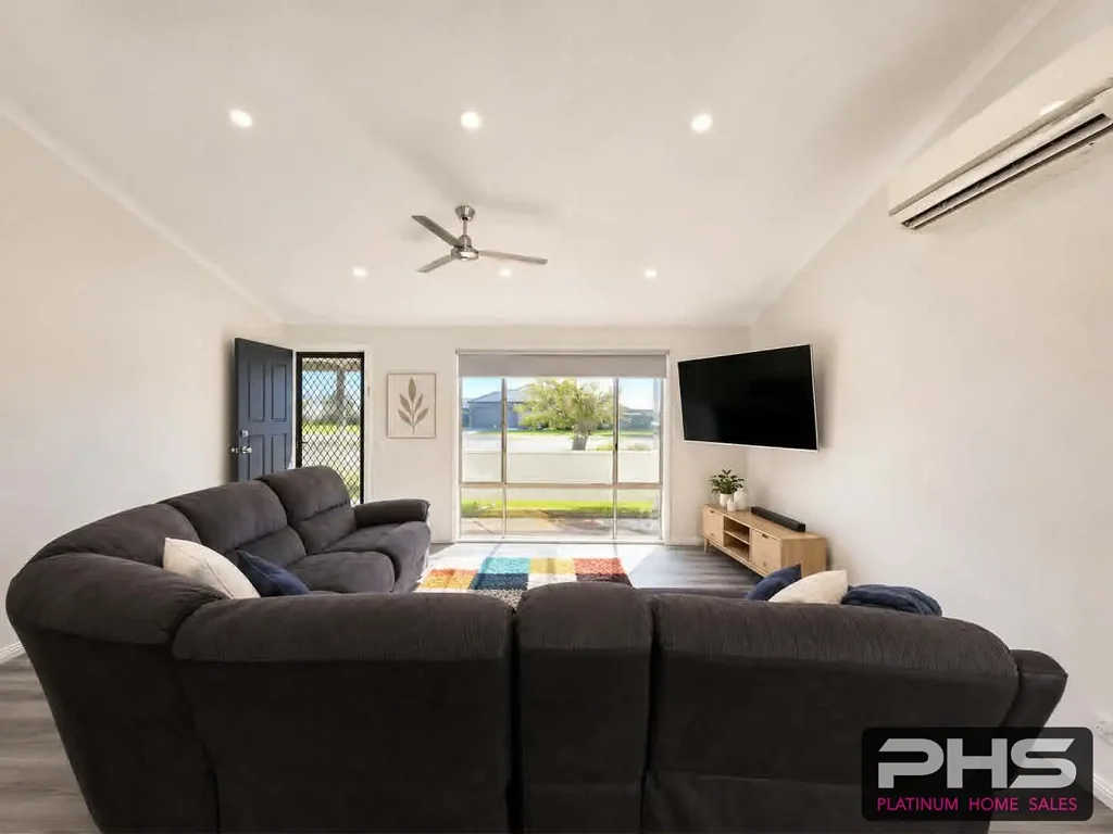 Kerang 4Phòng ngủ Low-Maintenance Living - Top End Of Town